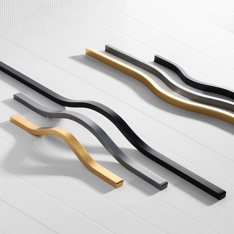 Puxadores de armário de ouro e - Curved Spring Bar avaliação e preço